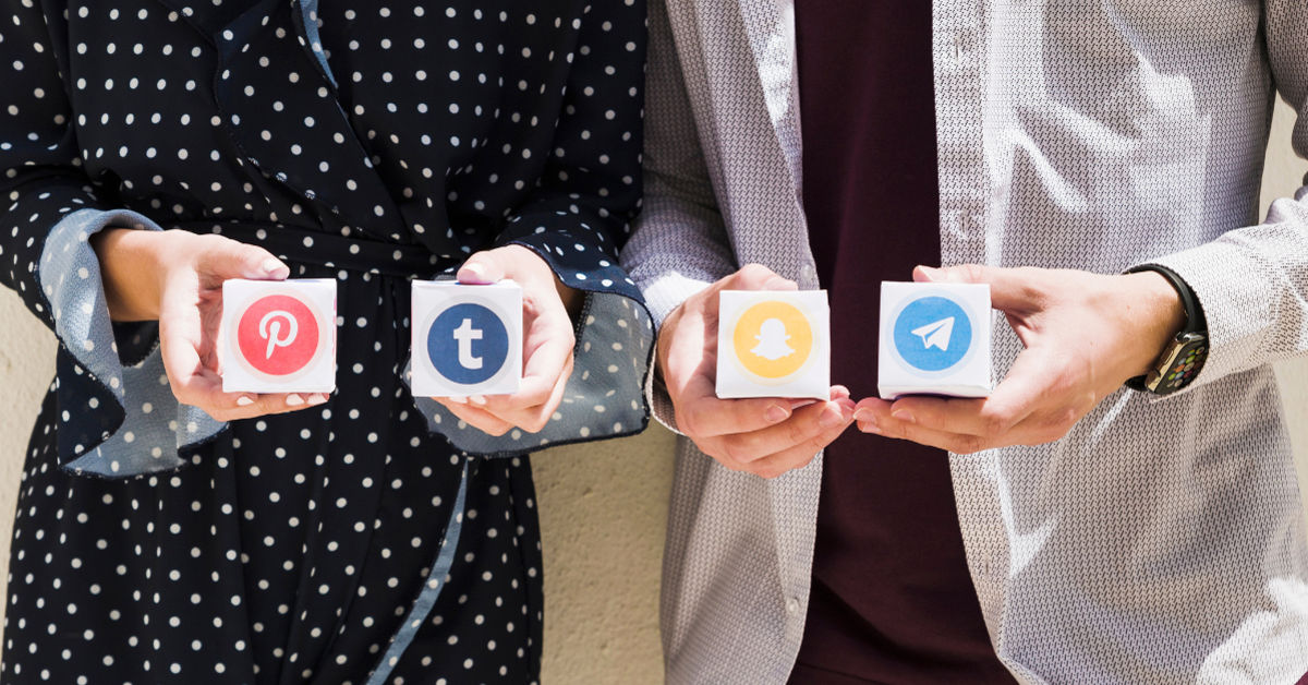 How to Turn Off Social Icons in Secondary Bar Divi
